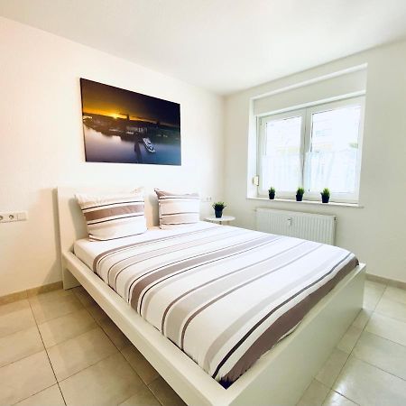 Auszeit Apartment Bodensee: Lakeside Retreat with Sunny Terrace Friedrichshafen Exterior photo